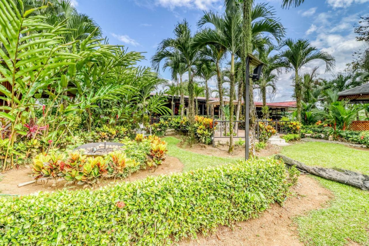 Casa Pacotilla Tereciana La Fortuna Exterior photo